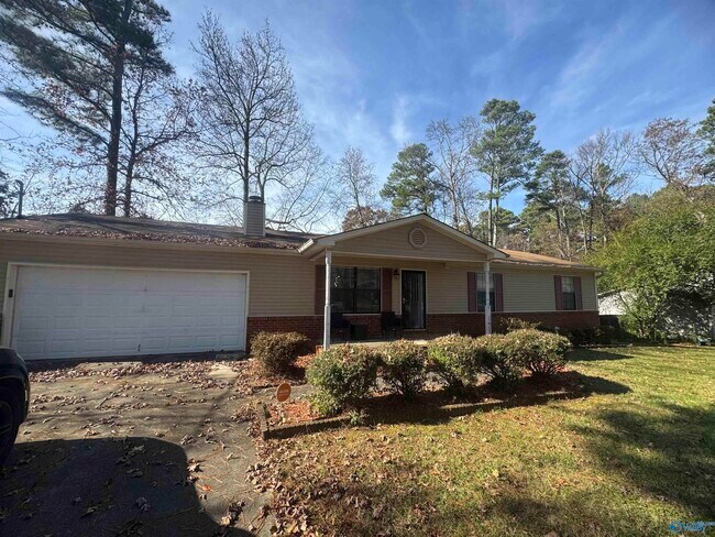 Building Photo - 117 Water Oak Ct