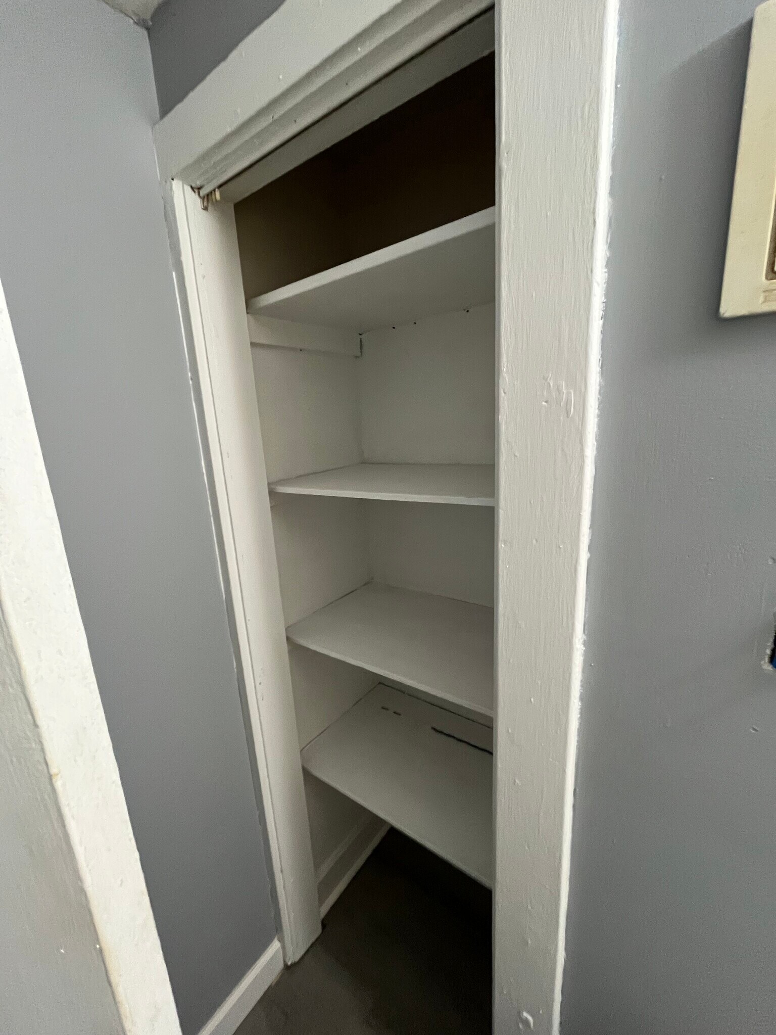 Building Photo - 400 Stafford Ave