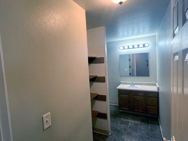 Building Photo - 1041 8th Ave