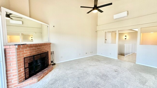 Building Photo - Sweet Two-Story Home with Amazing Views in...