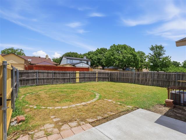 Building Photo - 1373 Oakbluff Dr
