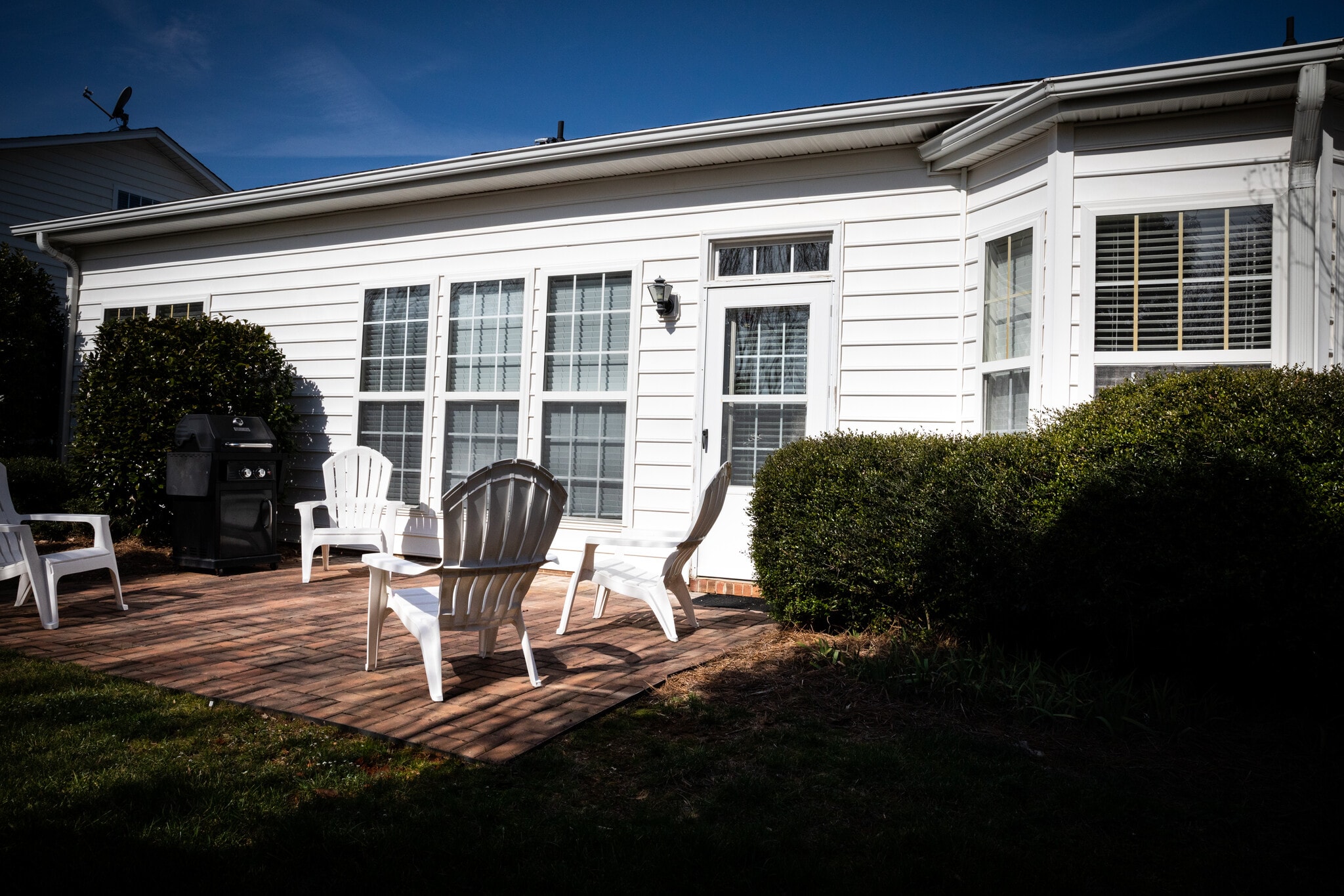 Building Photo - 2409 Old Towne Dr