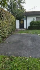 Private entrance and Parking - 5080 SW 66th Ave