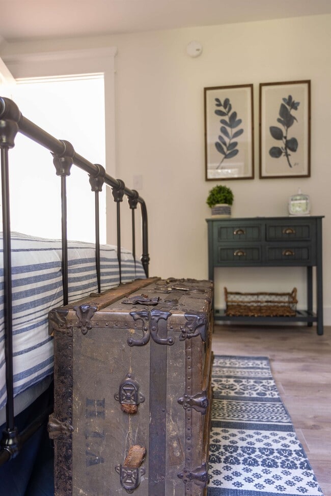 Building Photo - 37 Main Rd N