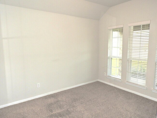 Building Photo - 20615 Iron Timber Ln