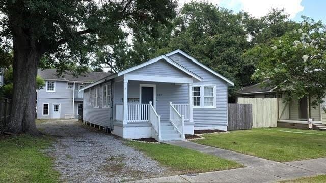 Building Photo - 237 Vinet Ave