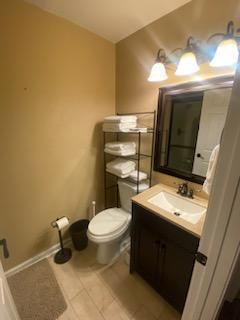 Building Photo - 3BR/2.5BA Off Lake Braford