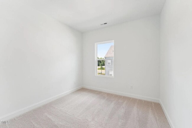 Building Photo - 1508 Village Hall Ln