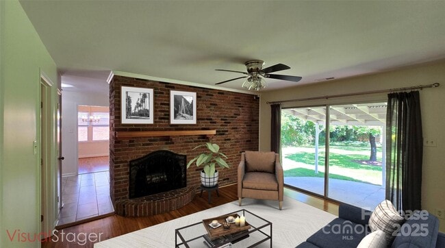 Building Photo - 9124 Sandburg Ave