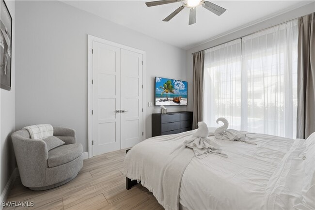 Building Photo - 711 91st Ave N