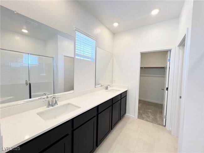 Building Photo - 108 Brielle Beacon Ln