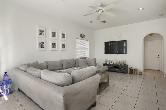 Building Photo - 11012 NW 59th St