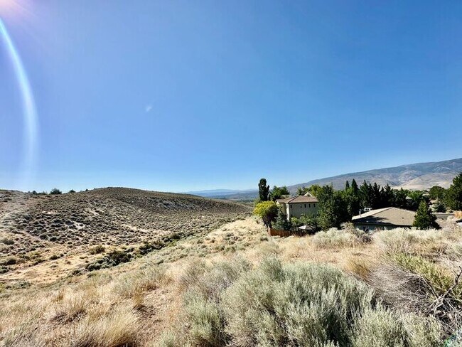 Building Photo - 6350 Cedar Waxwing Ct