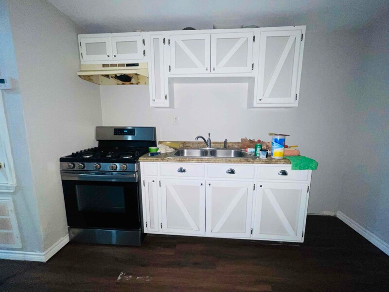 Building Photo - 1416 Vickers Ave