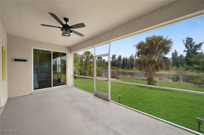 Building Photo - 3326 SW 8th St