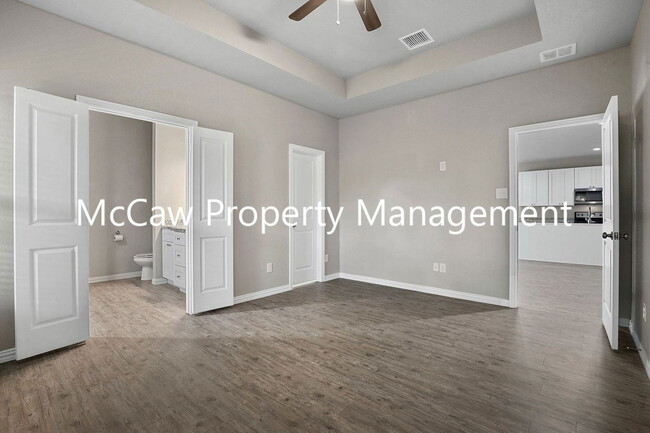 Building Photo - 8225 Richard St