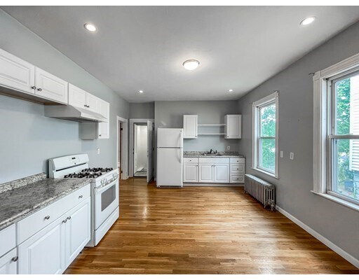 Building Photo - 57 Cook Ave