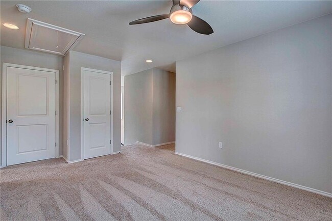 Building Photo - 10515 Turnbull Loop