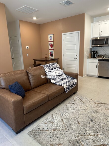 Building Photo - 7119 W Star Garden Way