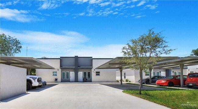 Primary Photo - 15 S Athol St