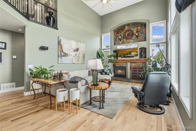 Building Photo - 10796 E Quail Creek Dr