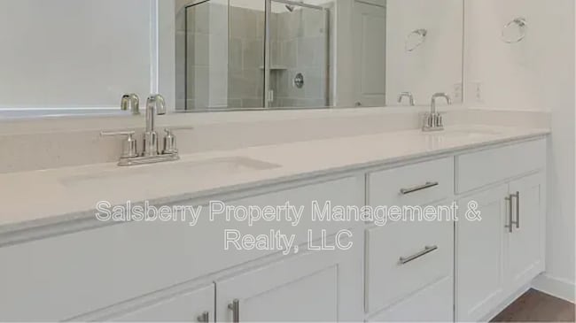 Building Photo - 224 Cherryvale Ln