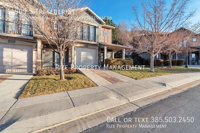 Building Photo - 14905 Treseder St