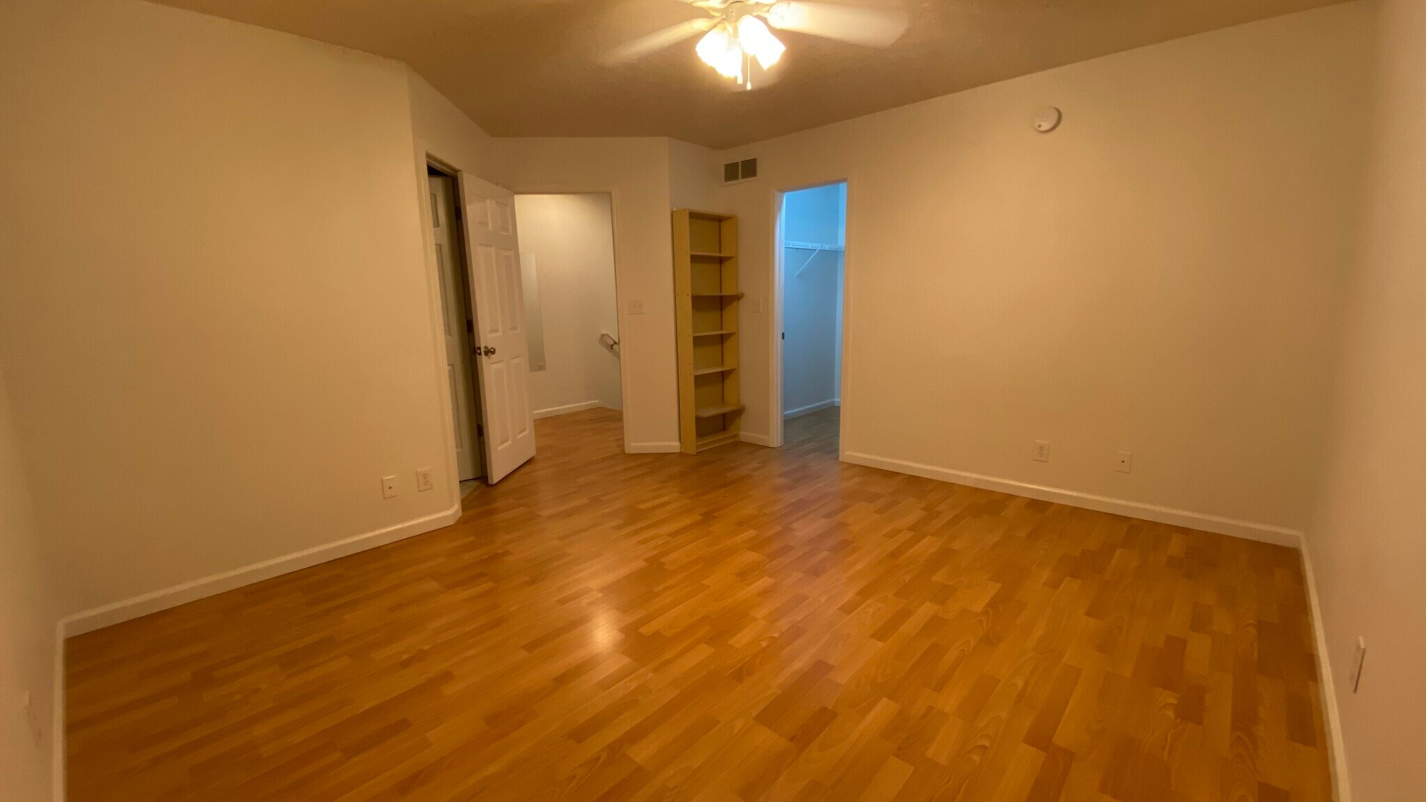 Rare master bedroom - 1292 S Cobble Creek Cir