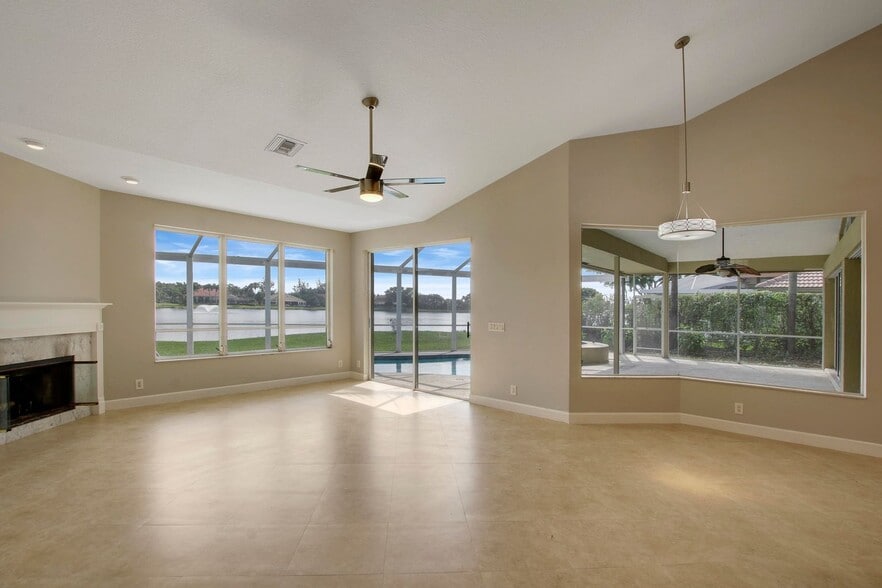 Building Photo - 139 Brookhaven Ct