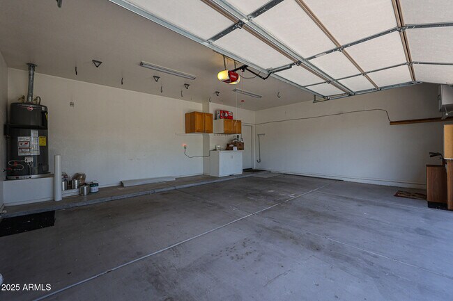 Building Photo - 2318 N Boulder Mountain
