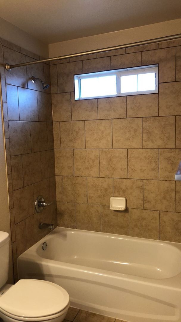 Building Photo - 1101 Grace Point Drive (A/B)