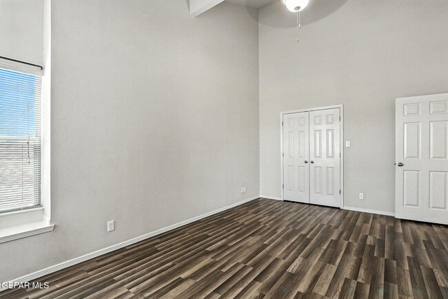 Building Photo - 5052 Silver Cholla Dr