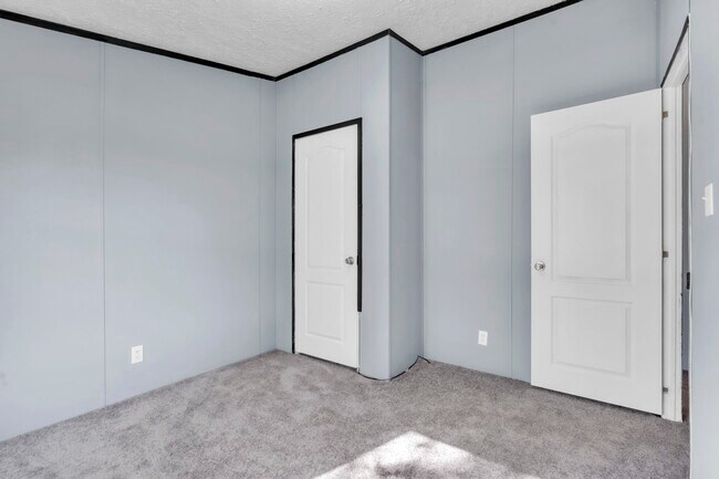 Building Photo - 1 Alice St