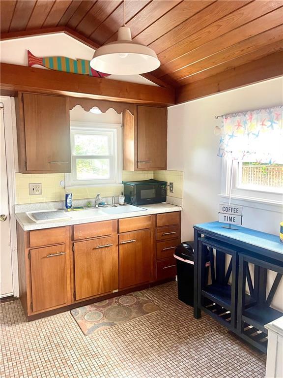 Building Photo - 74 Orchard Ave