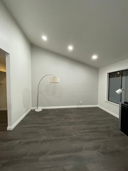Vaulted ceilings throughout and recessed lighting throughout - 3355 Myrtle Ave