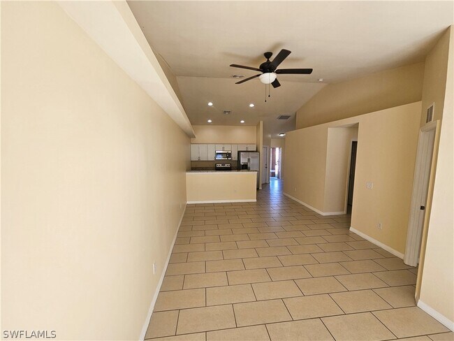 Building Photo - 1622 SW 33rd St