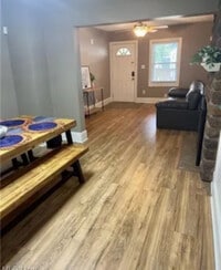 Building Photo - 454 Grove Ave