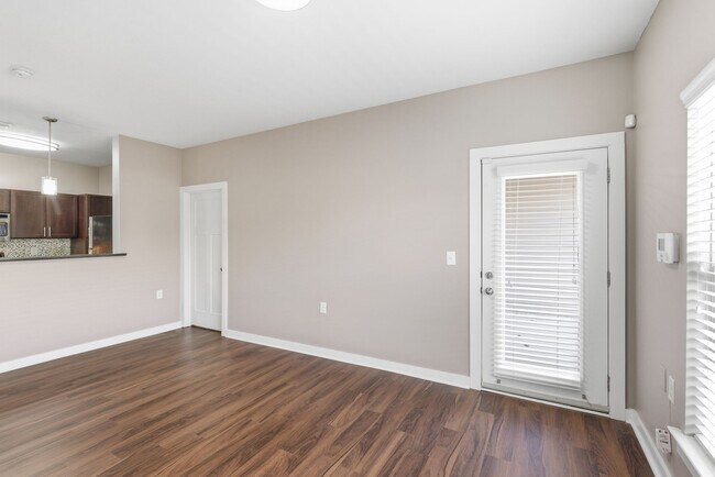 Building Photo - 2197 Nolensville Pk