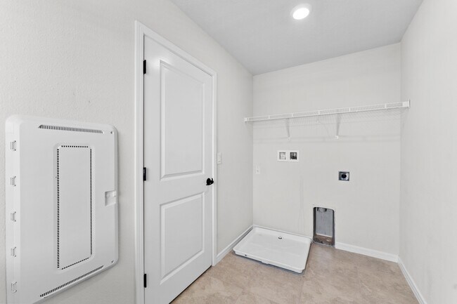 Building Photo - Practically brand new 3 BR/2.5 BA/2 Car Garage home in highly sought after GATED community of Ard...