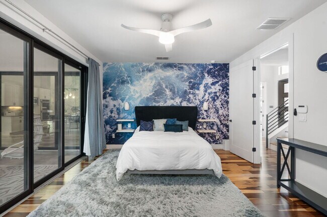 Building Photo - Modern Oasis in Bouldin Creek
