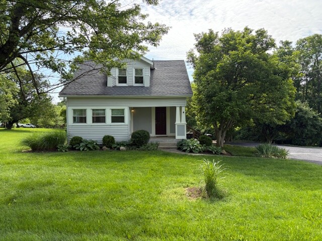 Primary Photo - 4952 Madison Pike