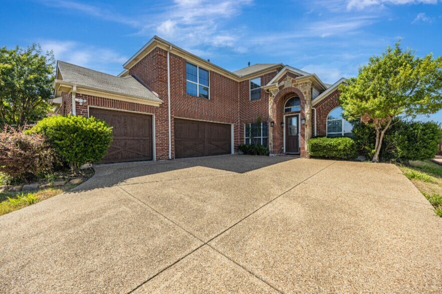 Primary Photo - 10206 Teal Hollow Dr