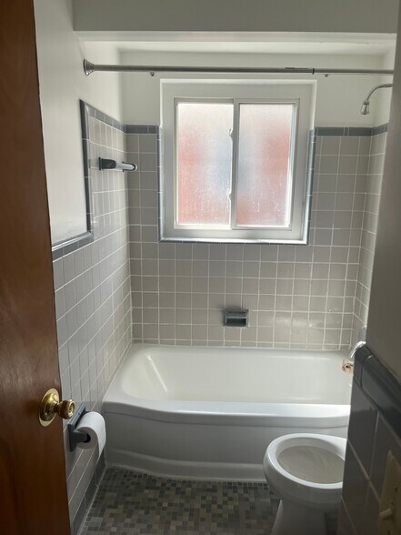 Building Photo - 3783 Wilmar Dr