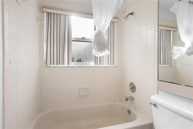 Building Photo - 12778 Waterhaven Cir