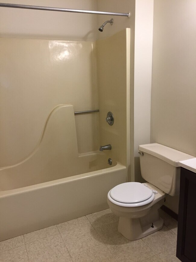 1709 Thompson Dr 1709 Thompson Dr Owensboro KY 42301 Apartment Finder