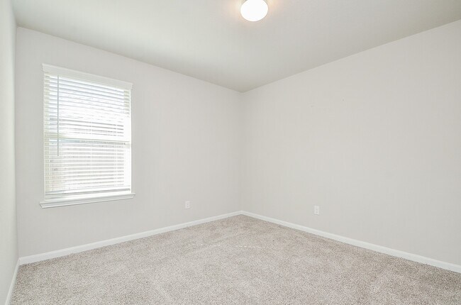 Building Photo - 7426 Flintrock Hollow Trail