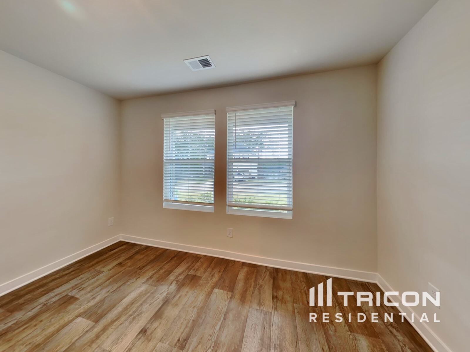 Building Photo - 742 Great Oak Pl