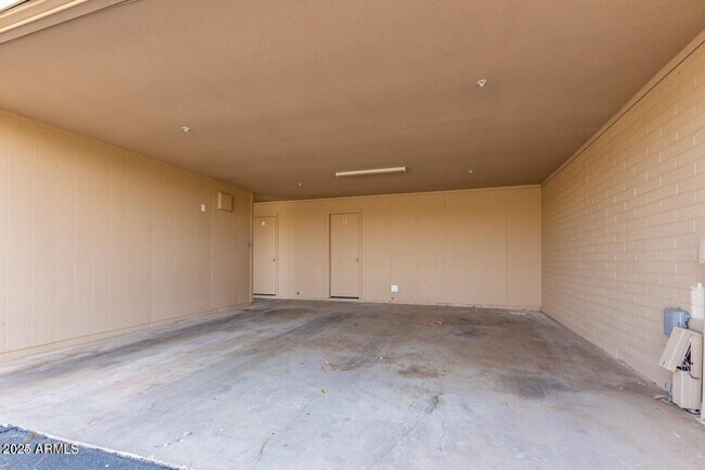 Building Photo - 14644 Yerba Buena Way