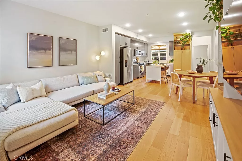 Open Floor Plan - 150 Diamante Rd