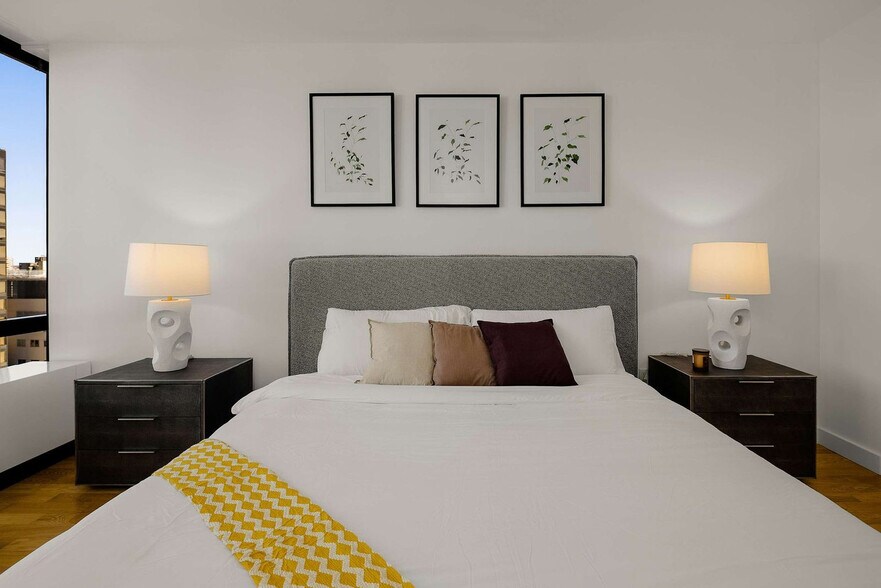 Building Photo - 1113 York Ave